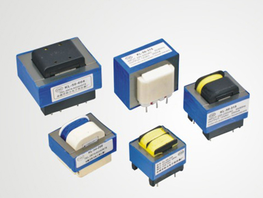 十屆全國人大常委會副委員長顧秀蓮參加第十六屆中國質量高層論壇